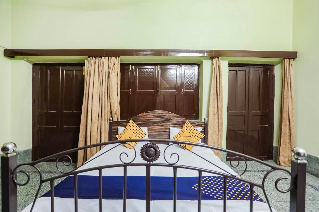 Spot On 64751 Hotel Shivani Palace Muthiganj Exterior photo